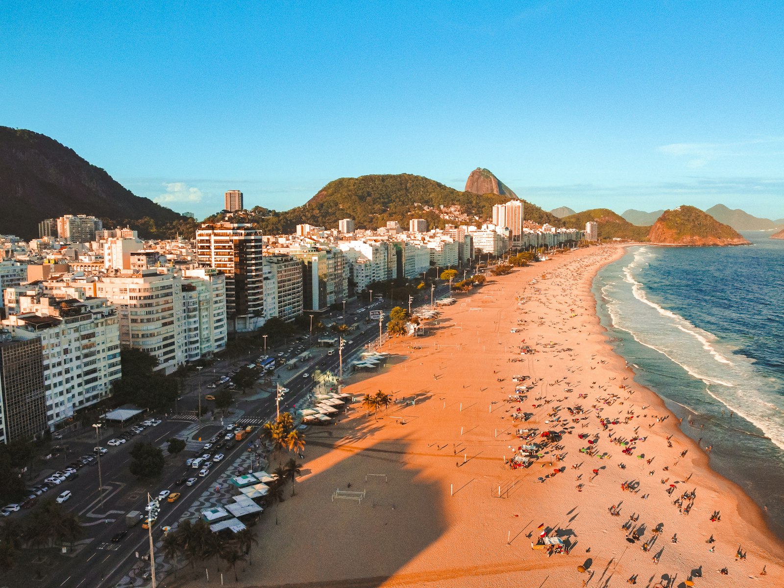 Cold Draft Beer with a Sea View: A Copacabana Guide